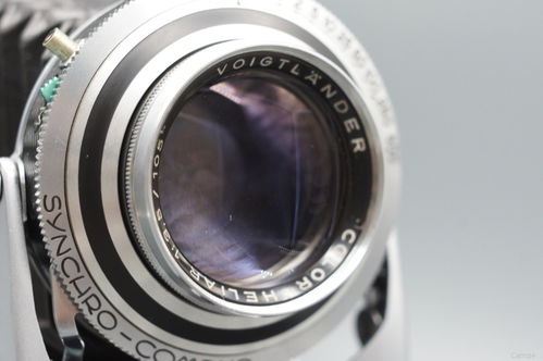 深夜品鉴 寻觅经典 福伦达Bessa II Heliar镜头相机